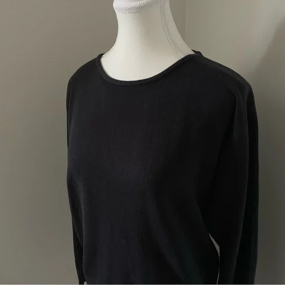 Tina 100% Cashmere Best Quality Scotland Black Crew Neck Classic Sweater Size S - Picture 4 of 7